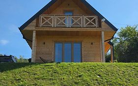 Kokuszka Village - domki drewniane